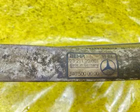 Радиатор масляный Mercedes-Benz