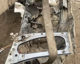 Лонжерон Mercedes-Benz