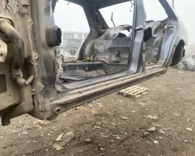 Порог кузова Mercedes-Benz