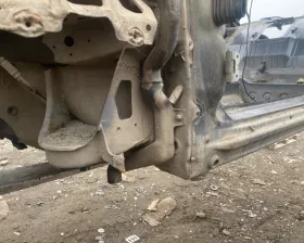 Порог кузова Mercedes-Benz