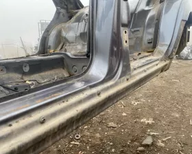 Порог кузова Mercedes-Benz