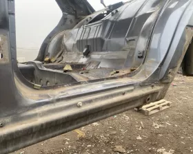 Порог кузова Mercedes-Benz