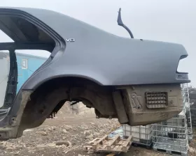 Крыло заднее Mercedes-Benz