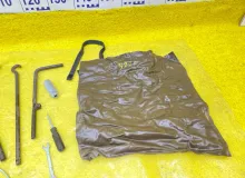 Инструментальный ящик TOYOTA LAND CRUISER/LAND CRUISER CYGNUS/LX470 1999/Цвет 057 0912060140 UZJ100/UZJ100L/UZJ100/FZJ100/FZJ105/HDJ100/HDJ100L/HDJ101/HDJ101K/HZJ105/HZJ105L 2UZFE, задний