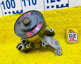 Помпа Mazda
