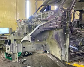 Лонжерон TOYOTA