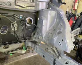 Лонжерон TOYOTA