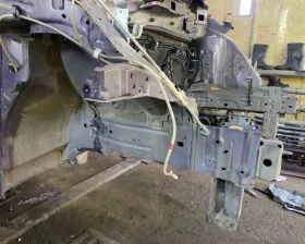 Лонжерон TOYOTA