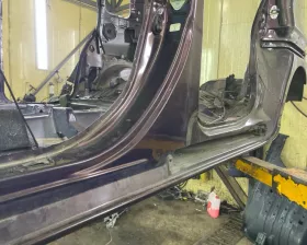 Порог кузова TOYOTA