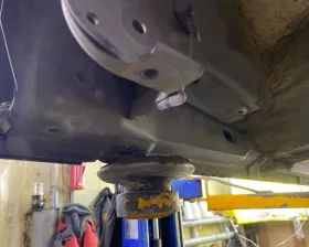 Порог кузова TOYOTA