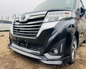 Накладка на бампер TOYOTA