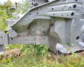 Лонжерон TOYOTA