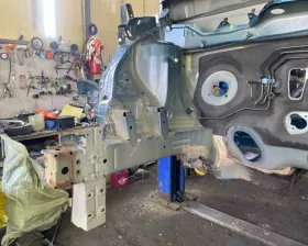 Лонжерон TOYOTA