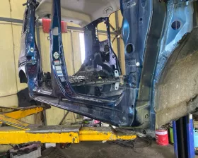 Порог кузова TOYOTA