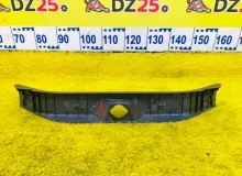 Пластик замка багажника TOYOTA ROOMY/TANK/THOR/JUSTY 2017/Цвет X07 64716B1080 M910A/M910S/M910F/M900S/M900A/M900F 1KRFE, задний