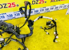 Коса под капот TOYOTA ROOMY/TANK/THOR/JUSTY 2017 82111B1J30 M910A/M910S/M910F 1KRFE, передняя