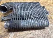Интеркулер TOYOTA LAND CRUISER 1998/Цвет 6Q7 1794017010 HDJ101K 1HDFTE, передний
