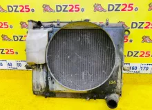 Радиатор основной TOYOTA LAND CRUISER 1998/Цвет 6Q7 1640066120 HDJ101K 1HDFTE, передний