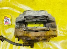 Суппорт TOYOTA LAND CRUISER 1998/Цвет 6Q7 4775060080 HDJ101K 1HDFTE, передний левый