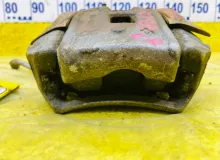 Суппорт TOYOTA LAND CRUISER 1998/Цвет 6Q7 4773060100 HDJ101K 1HDFTE, задний правый