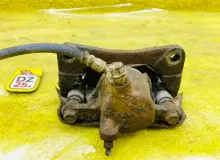 Суппорт TOYOTA LAND CRUISER 1998/Цвет 6Q7 4773060100 HDJ101K 1HDFTE, задний правый