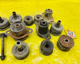 Подушка кузова TOYOTA