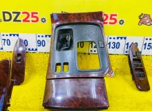 Консоль автомата TOYOTA LAND CRUISER 1998/Цвет 6Q7 5880260170 HDJ101K 1HDFTE, передний