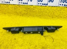 Накладка на дверь багажника AUDI Q7 2007 4L0827574 4LBHKS/4LBARA/4LBARS/4LBHKA/4LCJTL/4LCJTS/4LB BHK, задняя