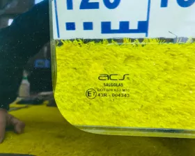 Стекло двери NISSAN