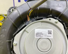 Мотор охлаждения батареи HONDA
