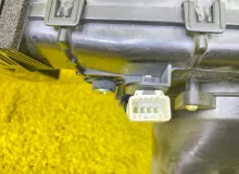 Мотор охлаждения батареи HONDA VEZEL 2014/Цвет NH821M 1J8105P60032 RU3 LEB