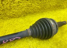 Привод TOYOTA NOAH 2014/Цвет 070 4341028170 ZWR80G 2ZRFXE, передний правый