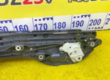 Доводчик двери TOYOTA VOXY 2014/Цвет 1F7 8500628171 ZWR80G 2ZRFXE, задний левый