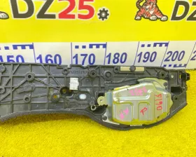 Доводчик двери TOYOTA