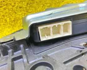 Доводчик двери TOYOTA