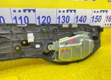 Доводчик двери TOYOTA NOAH 2014/Цвет 1F7 8500528071 ZWR80G 2ZRFXE, задний правый