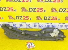 Доводчик двери TOYOTA NOAH 2014/Цвет 1F7 8500528071 ZWR80G 2ZRFXE, задний правый