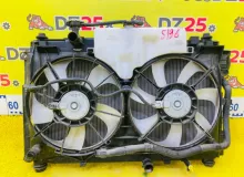 Радиатор основной TOYOTA NOAH 2014/Цвет 1F7 1640037280 ZWR80G 2ZRFXE, передний