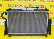Радиатор основной TOYOTA NOAH 2014/Цвет 1F7 1640037280 ZWR80G 2ZRFXE, передний