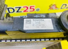 Радиатор основной TOYOTA VOXY 2014/Цвет 1F7 1640037280 ZWR80G 2ZRFXE, передний