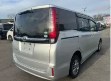 Телевизор TOYOTA ESQUIRE 2015/Цвет 1F7 5320528200 ZRR85G 3ZRFAE, передний
