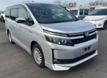 Телевизор TOYOTA VOXY 2014/Цвет 1F7 5320528200 ZWR80G 2ZRFXE, передний