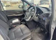 Радиатор инвертора TOYOTA VOXY 2014/Цвет 1F7 G901028030 ZWR80G 2ZRFXE, передний