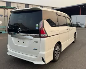 Радиатор основной NISSAN