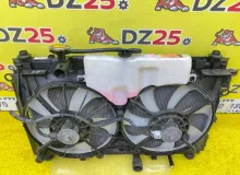Радиатор основной TOYOTA VOXY 2014/Цвет 202 1640037280 ZRR85W 3ZRFAE, передний