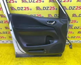 Дверь боковая Nissan