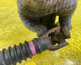 Рулевой карданчик TOYOTA