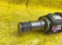 Привод TOYOTA NOAH 2015/Цвет 070 4341028170 ZWR80G 2ZRFXE, передний правый