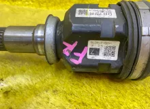 Привод TOYOTA NOAH 2015/Цвет 070 4341028170 ZWR80G 2ZRFXE, передний правый