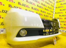 Бампер TOYOTA NOAH 2014/Цвет 070 5310128390 ZWR80G 2ZRFXE, передний
